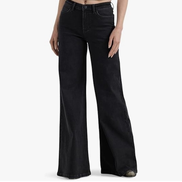 Wrangler Women's Dark Wide Leg Jeans - Picture 6 of 10